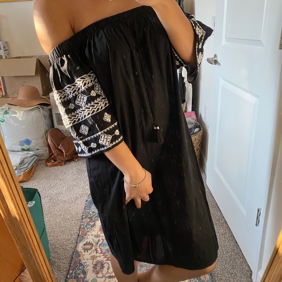 Embroidered Dress - Picture 2 of 8